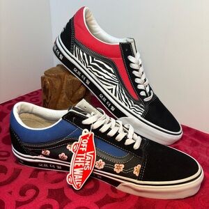 Vans Old Skool Korean Typography Sneaker Shoes Mens Size 11 NWT